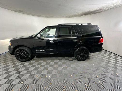 2016 Lincoln Navigator Select