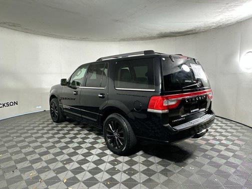 2016 Lincoln Navigator Select