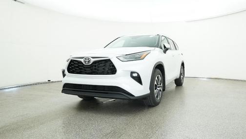 2026 Toyota Highlander Hybrid XLE