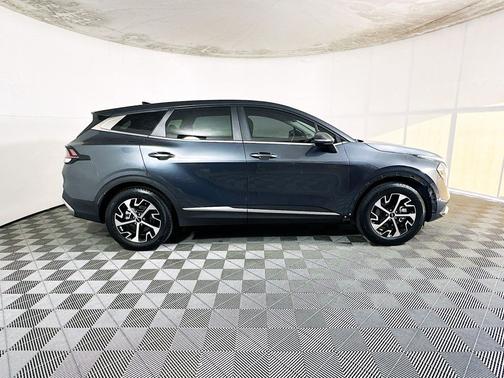 Gravity Gray 2023 Kia Sportage EX