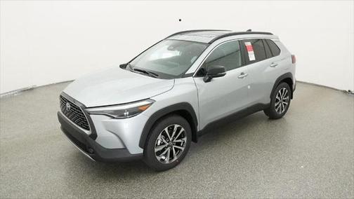 2025 Toyota Corolla Cross XLE
