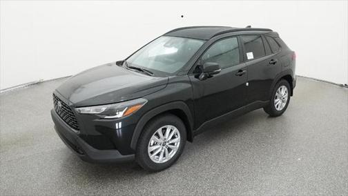 2025 Toyota Corolla Cross LE