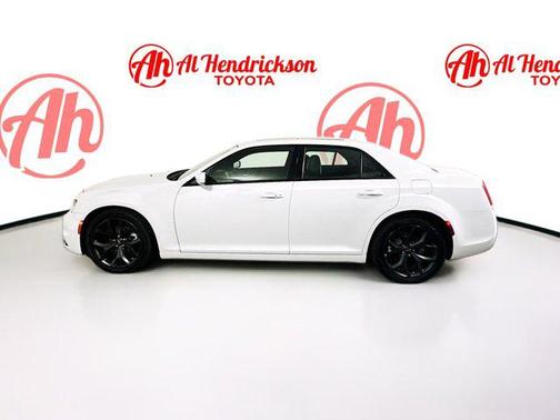2023 Chrysler 300 S