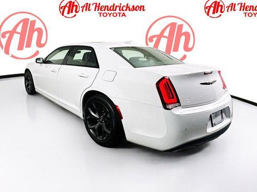 2023 Chrysler 300 S