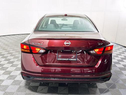 Garnet Pearl Metallic 2024 Nissan Altima 2.5 SV