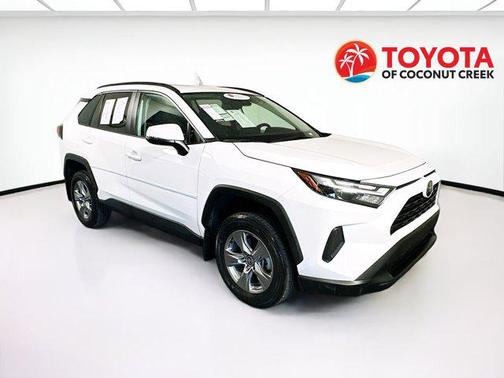 Ice 2024 Toyota RAV4 XLE