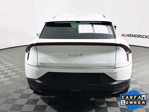 2024 Kia EV6 Light