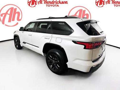 2024 Toyota Sequoia Platinum
