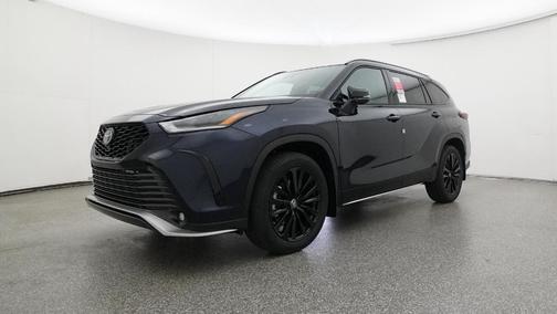 2025 Toyota Highlander XSE