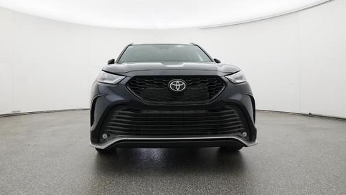 2025 Toyota Highlander XSE