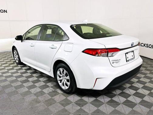 2023 Toyota Corolla Hybrid XLE