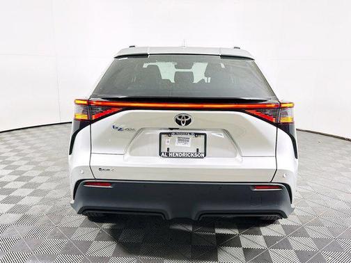 2024 Toyota bZ4X XLE