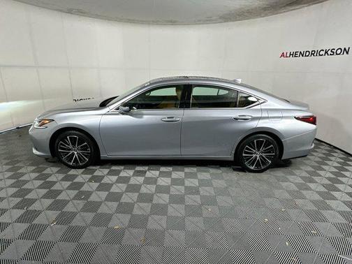 2022 Lexus ES 350 Base
