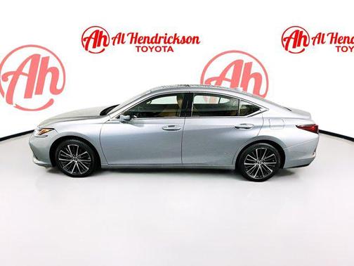2022 Lexus ES 350 Base