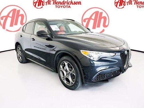 2022 Alfa Romeo Stelvio Sprint