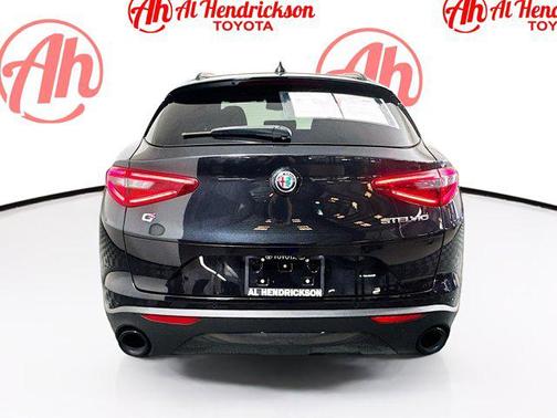2022 Alfa Romeo Stelvio Sprint