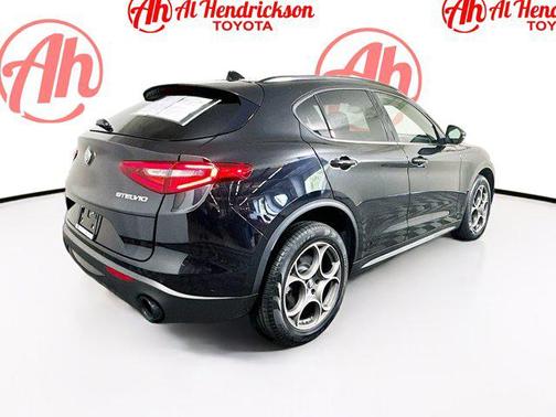 2022 Alfa Romeo Stelvio Sprint