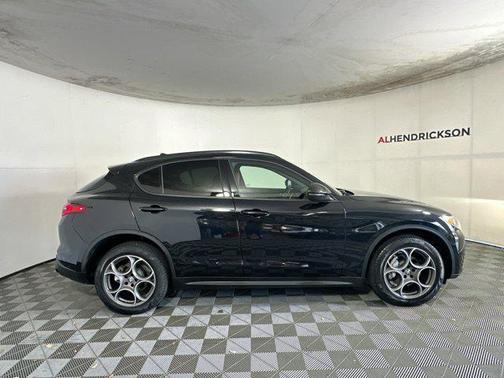 2022 Alfa Romeo Stelvio Sprint