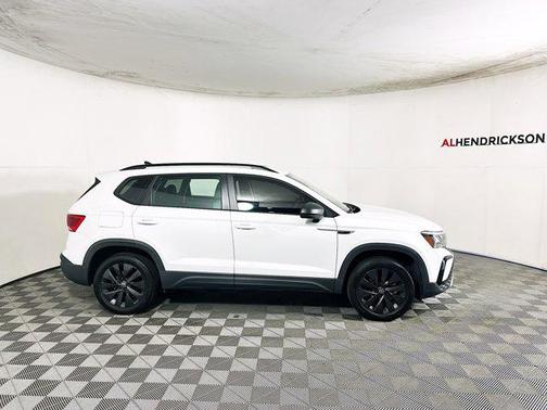 2022 Volkswagen Taos 1.5T S