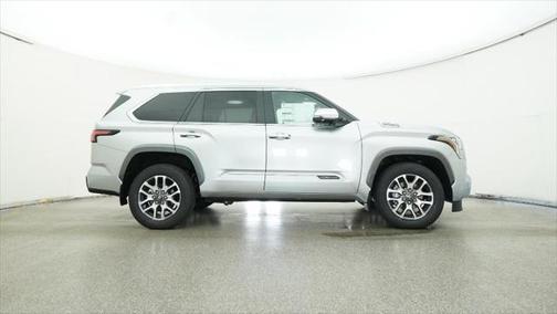 2025 Toyota Sequoia Base
