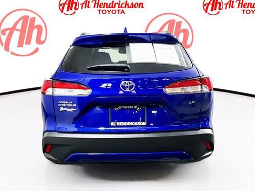 2024 Toyota Corolla Cross LE