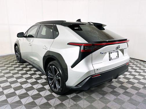 2024 Toyota bZ4X Limited