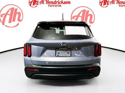 2021 Kia Sorento LX