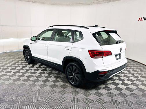 2024 Volkswagen Taos 1.5T S