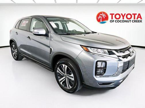 2025 Mitsubishi Outlander Sport SE