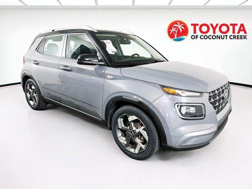 2022 Hyundai VENUE Limited