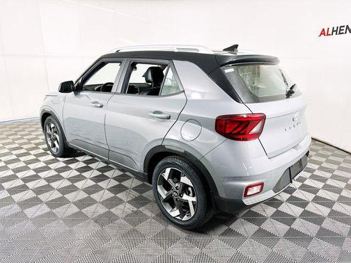 2022 Hyundai VENUE Limited