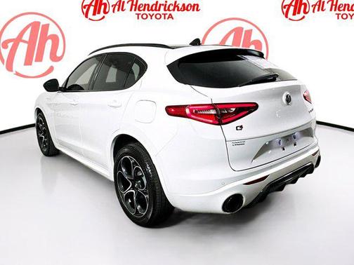 2022 Alfa Romeo Stelvio Ti