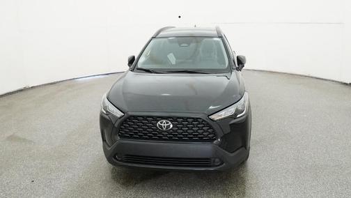 2025 Toyota Corolla Cross LE