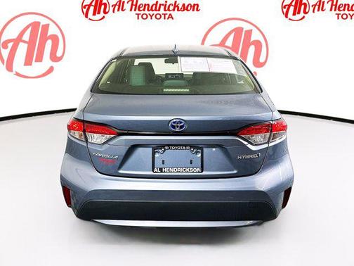 2022 Toyota Corolla Hybrid LE