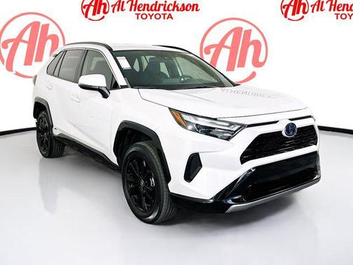 2023 Toyota RAV4 Hybrid SE