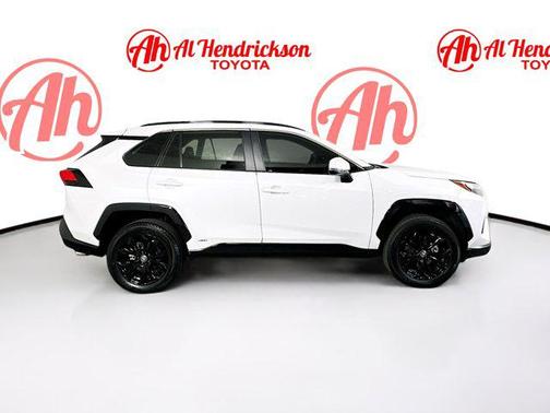 2023 Toyota RAV4 Hybrid SE