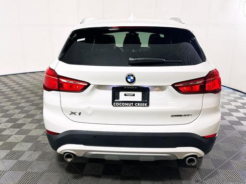 Alpine White 2021 BMW X1 sDrive28i