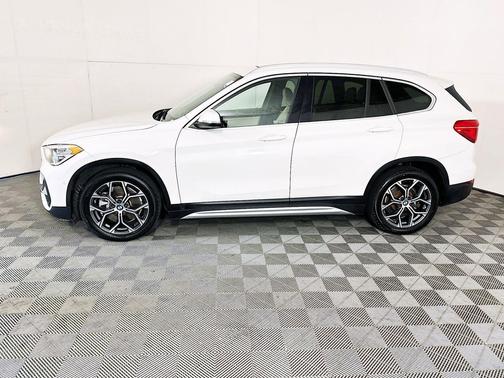 Alpine White 2021 BMW X1 sDrive28i