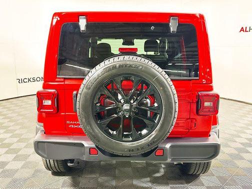 2025 Jeep Wrangler 4xe Sahara