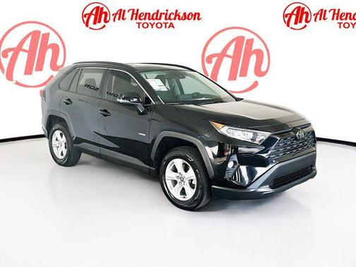 2021 Toyota RAV4 XLE