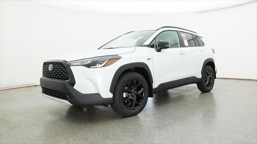 2025 Toyota Corolla Cross LE