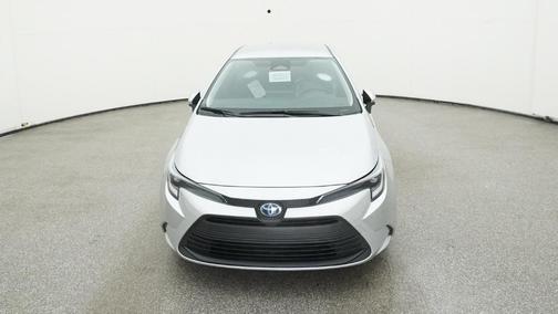 2025 Toyota Corolla Hybrid SE