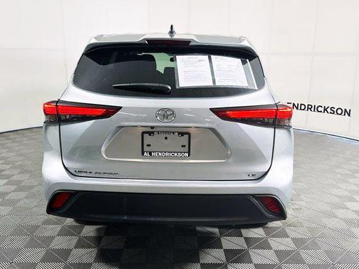 2023 Toyota Highlander Platinum