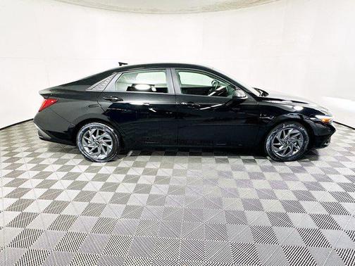 Abyss Black 2024 Hyundai ELANTRA HEV Blue