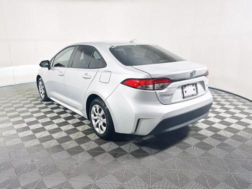 Classic Silver Metallic 2024 Toyota Corolla LE