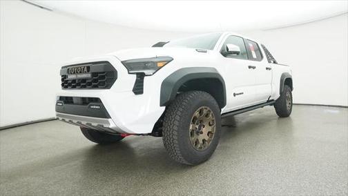 2025 Toyota Tacoma Hybrid Trailhunter