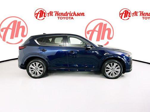 2022 Mazda CX-5 Signature