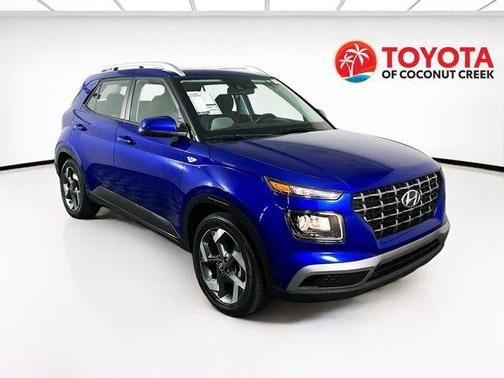 2022 Hyundai VENUE SEL