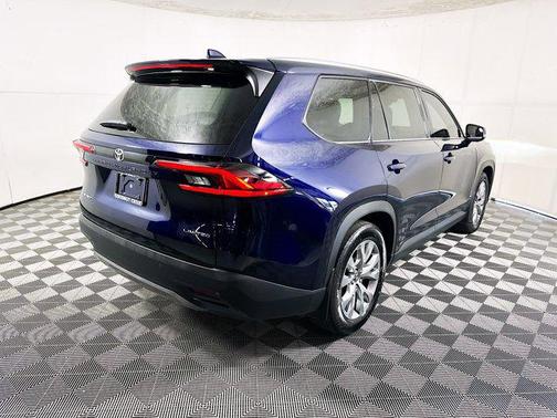 Blueprint 2025 Toyota Grand Highlander Limited