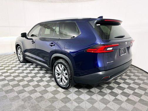 Blueprint 2025 Toyota Grand Highlander Limited